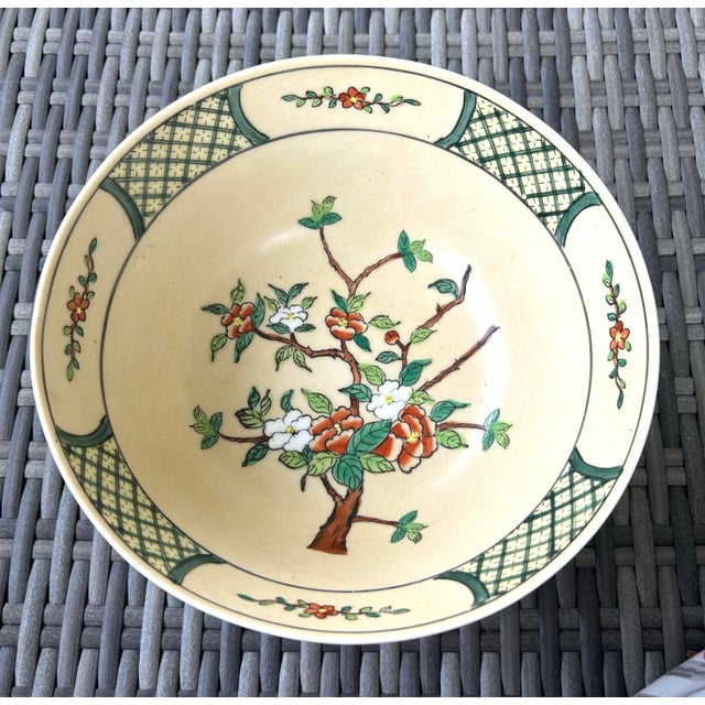 Chinoiserie Chinese Chinoiserie Apple Blossom Bowl For Sale - Image 3 of 10