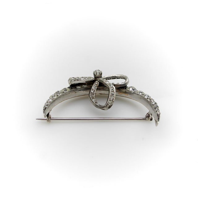Silver Early 20th Century Victorian Old Mine Cut Diamond Crescent Moon With Bow Brooch For Sale - Image 8 of 12