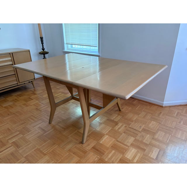 1950s 1950s Mid Century Modern Heywood-Wakefield Drop Leaf Table With 2 Leaves, 5 Chairs For Sale - Image 5 of 16