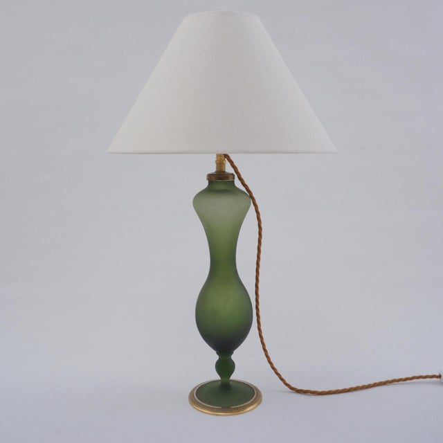 1890's French Art Nouveau Baccarat Style Satin Glass & Ormolu Antique Table Lamp - Rewired For Sale - Image 6 of 14