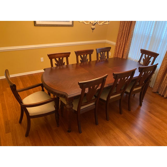 Thomasville Hemingway Collection Dining Table & 8 Chairs Chairish
