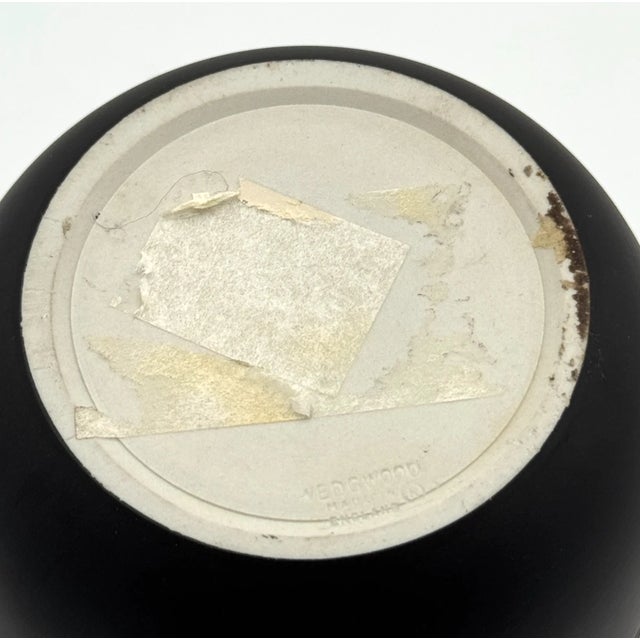 Mid-Century Modern Vintage MCM Wedgwood Black Jasperware White Lines Symmetry 6.25 Inch Vase For Sale - Image 3 of 4