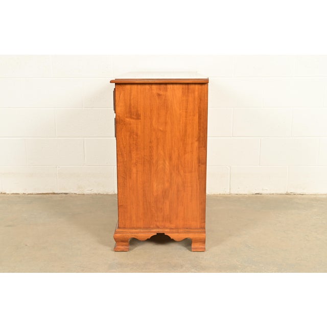 Kling American Colonial Solid Maple Server or Bar Cabinet, Circa 1960s For Sale - Image 10 of 12