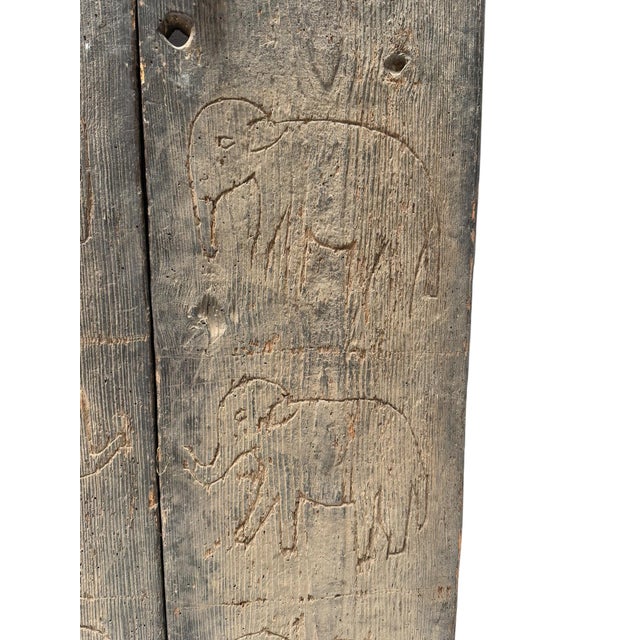 20th Century Dogon Doors with Carved Elephants, Mali, 1920s, Set of 2 For Sale - Image 11 of 14
