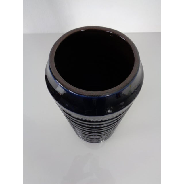 1960s Dark Blue E4-30 Ceramic Vase from Carstens Tönnieshof, Germany, 1960s For Sale - Image 5 of 16