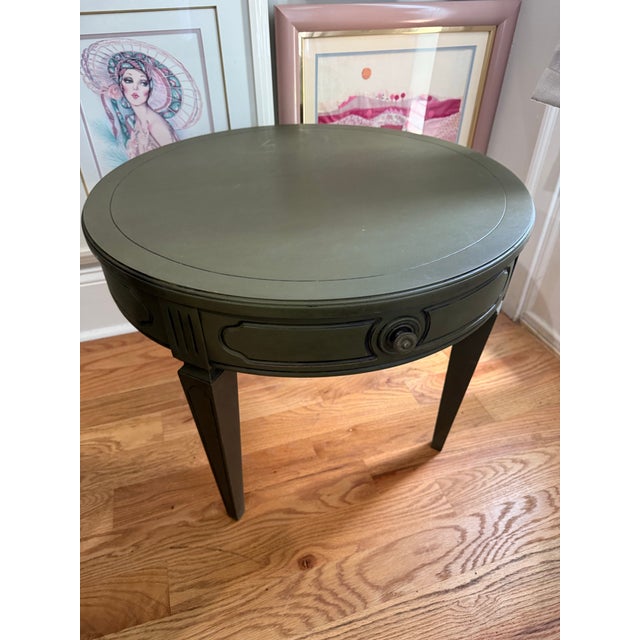 Mersman Vintage Mersman Round Side Table For Sale - Image 4 of 6