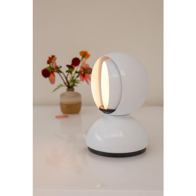 Metal Mid-Century Modern Table Lamp by Eclisse Vico Magistretti for Artemide, 1970 For Sale - Image 7 of 13