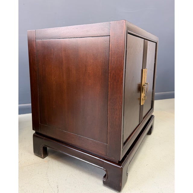 Pair of Tai Ming Burl Wood Nightstands by Drexel, Asian Modern Style, 1970s For Sale - Image 11 of 13