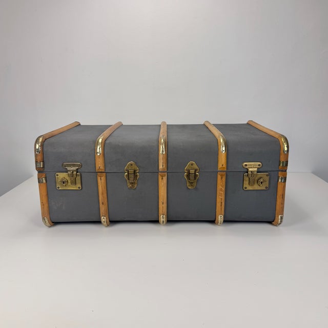 Boho Chic Vintage Steamer Trunk Case, 1940s For Sale - Image 3 of 11