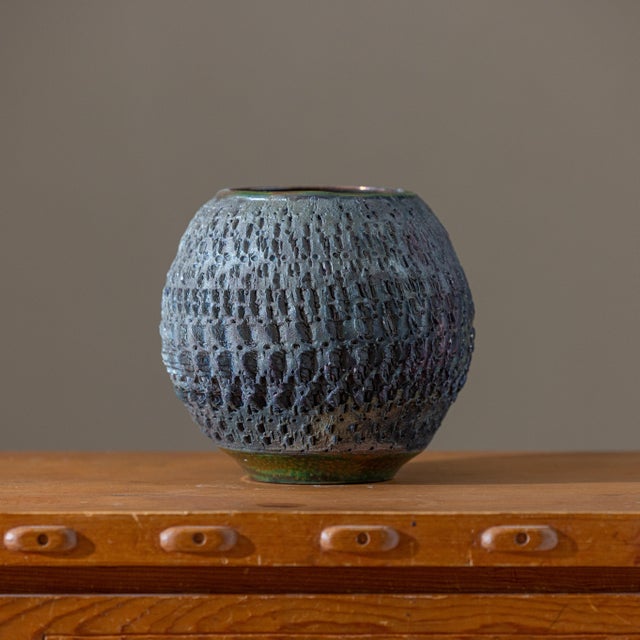 Contemporary Signed J. Lares Raku Studio Pottery Vessel With Carved Textural Surface For Sale - Image 3 of 10