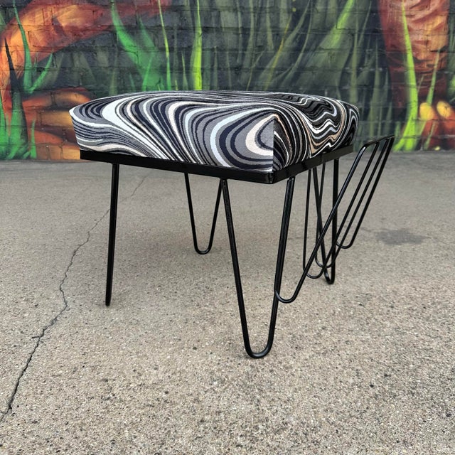 Mid-Century Modern Reupholstered and Powder Coated Hairpin Leg Magazine Rack Ottoman For Sale - Image 3 of 11