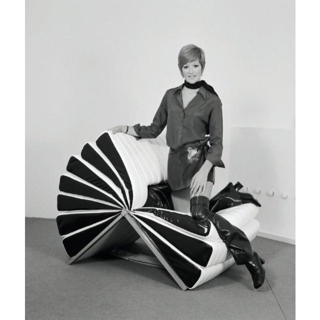Designer gruppo dam italy 1970s h75cm w 101cm - 120cm d 80cm the libro chair — gruppo dam for busnelli, 1970 a radical...