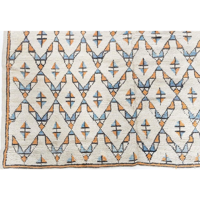 Doris Leslie Blau Midcentury Moroccan Geometric Handmade Wool Rug For Sale In New York - Image 6 of 9