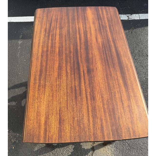 Beautiful Antique Early 20th Century Mahogany Gate Leg Drop Leaf Expandable Table Manufactured by Elite Furniture Co in...
