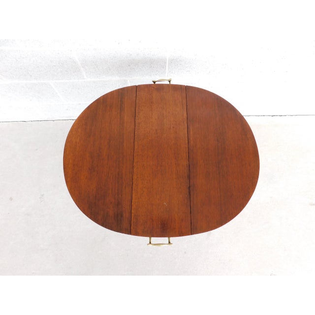 English Biggs / Kittinger Mahogany Drop Side Accent Table For Sale - Image 3 of 12