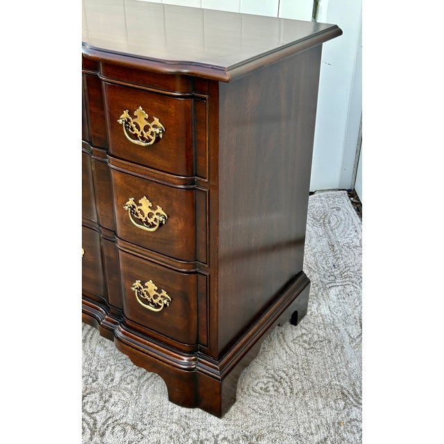 Drexel Vtg. Drexel Solid Mahogany Three Drawer Block Front Georgian Bachelors Chest For Sale - Image 4 of 14