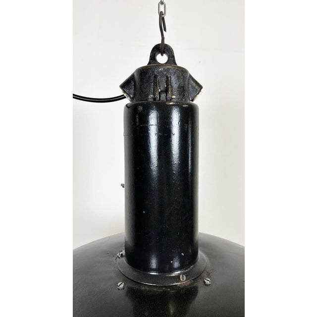 Mid-Century Modern Industrial Black Enamel Factory Pendant Lamp with Iron Top, 1950s For Sale - Image 3 of 18