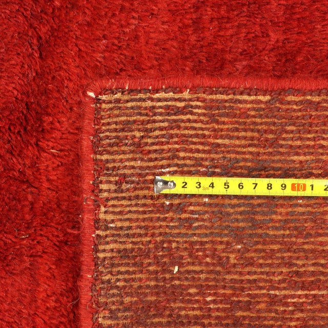 Textile Middle Eastern Red Gabbeh Rug in Wool For Sale - Image 7 of 8