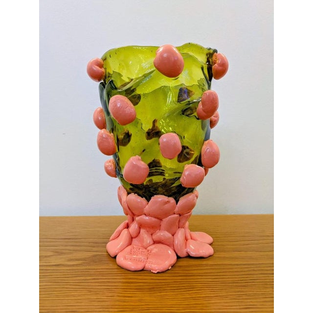 Plastic Clear, Pink and Green Nugget Vase by Gaetano Pesce for Fish Design, Italy, 2000s. For Sale - Image 7 of 7
