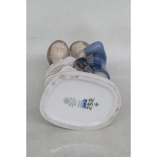 1950s Bing and Grondahl 2312 Young Gentleman Boy and Girl Porcelain Figurine For Sale - Image 5 of 9