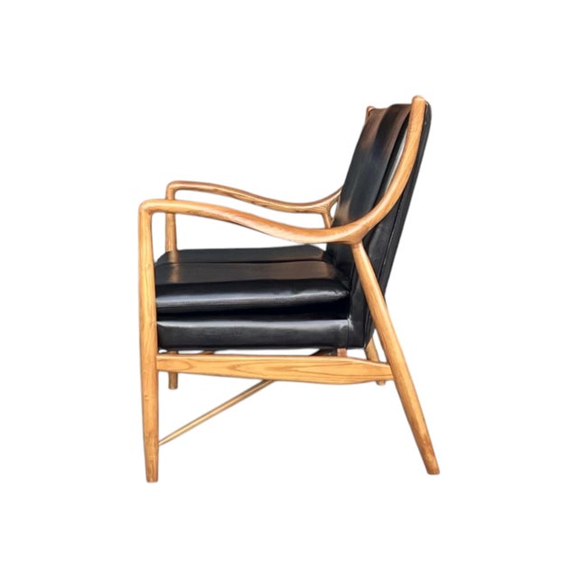 Black Scandinavian Modern Walnut & Black Leather Loveseat – Sculptural Frame For Sale - Image 8 of 11