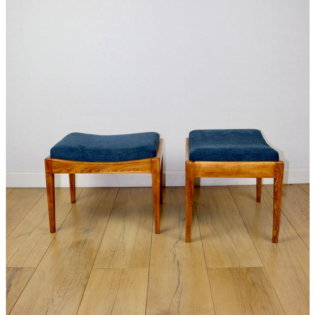 Stool seat in navy blue structural fabric, Art Deco style. Art Deco stool manufactured in the 1960s. Completely...