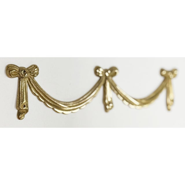 French Provincial Vintage French Provincial Style Decorative Brass Ribbon Swag Embellishment For Sale - Image 3 of 4