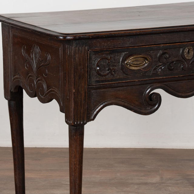 Wood Late 18th Century English Carved Walnut Side Table With Drawer For Sale - Image 7 of 16
