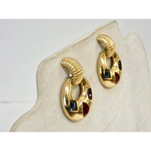 This is part of Chairish’s Costume Jewelry assortment. Gorgeous vintage Givenchy gripoix highly polished gold-plated multi...