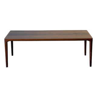 Large Vintage Danish Rosewood Coffee Table – Mid Century Modern Scandinavian Rectangular Cocktail Table For Sale
