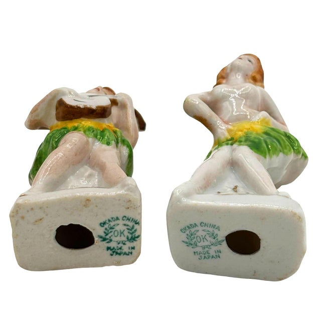 1950s Hawaiian Hula Girl & Native Male Ceramic Statue Pair by Okada China For Sale In Los Angeles - Image 6 of 6