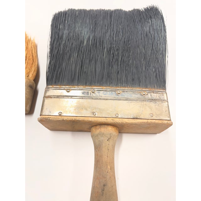 1940s Vintage Paint Brushes Set/2 For Sale - Image 5 of 6