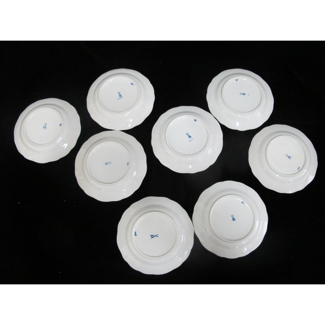 Meissen Blue Onion Porcelain 6 1/2" Scallop Rim Bread & Butter Plate Set of 8 For Sale - Image 10 of 10