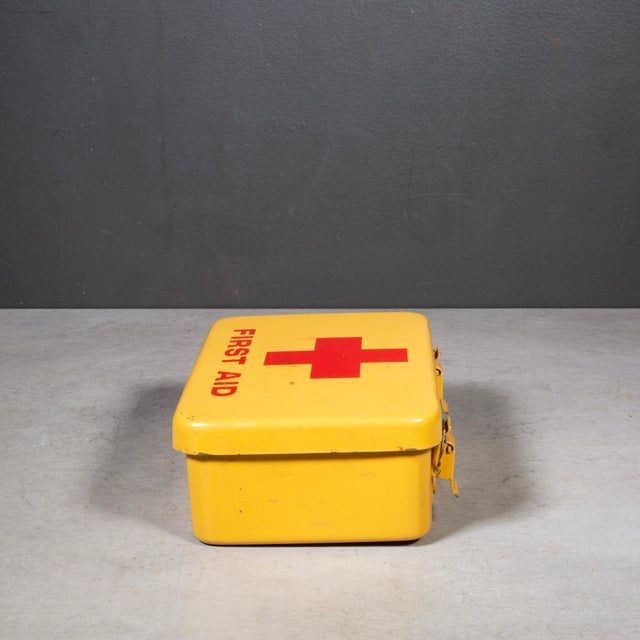 Yellow Mid-Century Industrial Metal First Aid Box c.1950 For Sale - Image 8 of 9