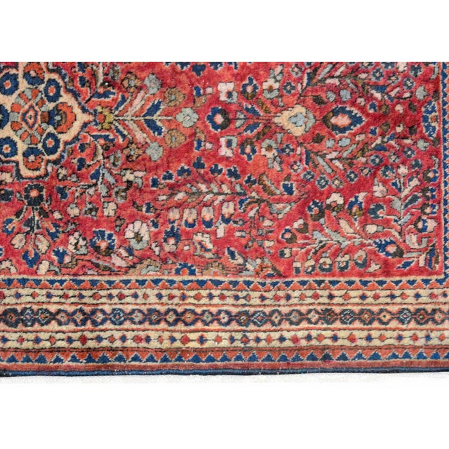 Early 20th Century Sarouk Rug For Sale In Chicago - Image 6 of 10