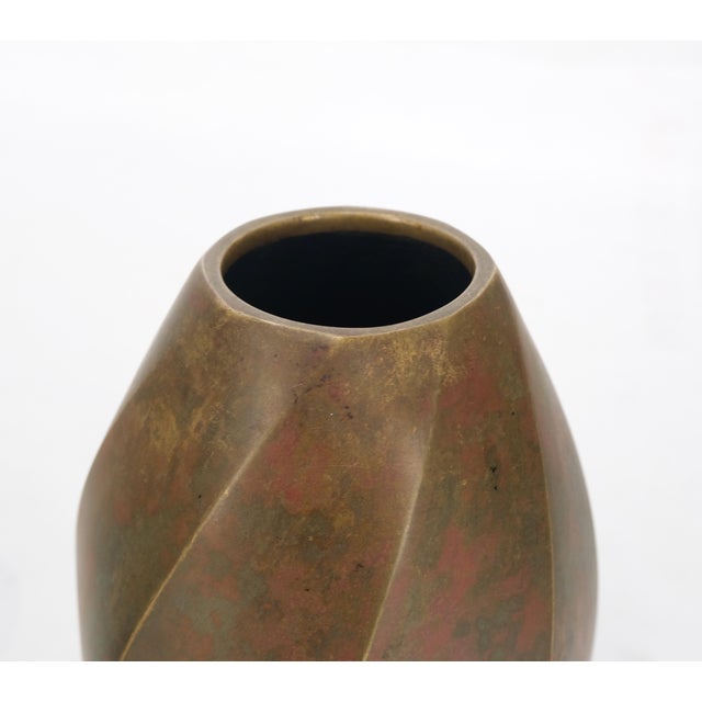 Metal Brass Art Nouveau Style Twisted Cylinder Mid-Century Modern Vase For Sale - Image 7 of 9