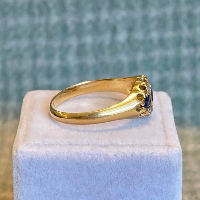 1904 Edwardian Sapphire Diamond 18k Gold Ring Size 7.5 For Sale In Madison - Image 6 of 11