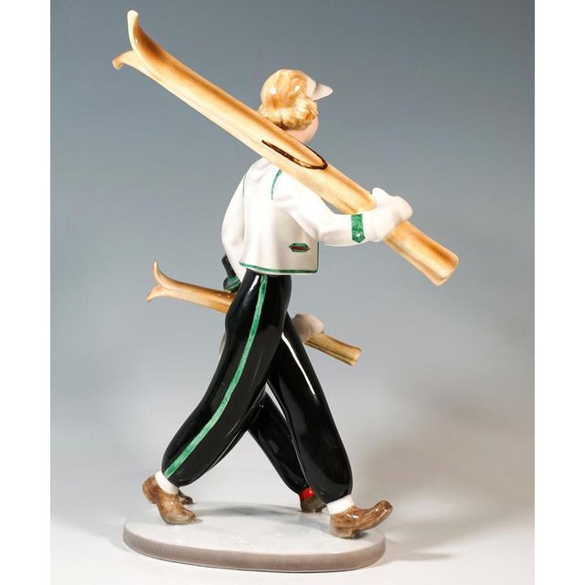 Art Deco Tyrol Skiers Figure Group attributed to Stephan Dakon for Goldscheider, 1938 For Sale - Image 3 of 8