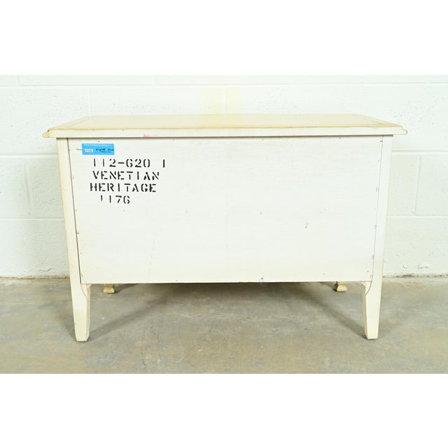 Drexel Heritage French Provincial Louis XV Cream Lacquered Paint-Decorated Commode or Bedside Chest, 1970s For Sale - Image 11 of 12