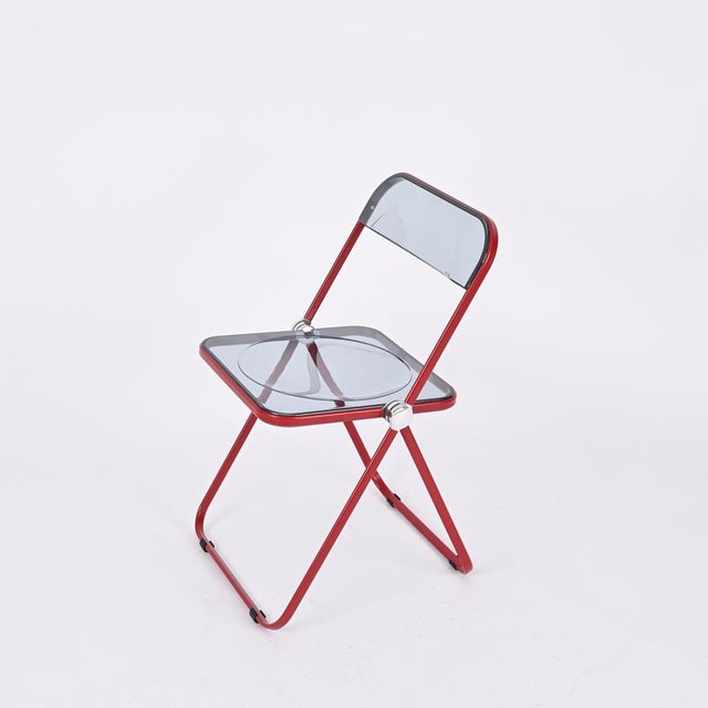 Red and Smoked Acrylic Plia Folding Chairs by Piretti for Castelli, 1970s, Set of 6 For Sale - Image 6 of 16