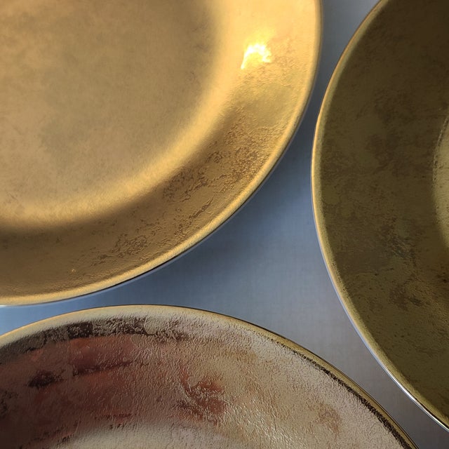 Gold 1990s Set of 4 Canape Plates Carat All Gold by Philippe Deshoulieres Limoges France Porcelain Dinnerware For Sale - Image 8 of 12