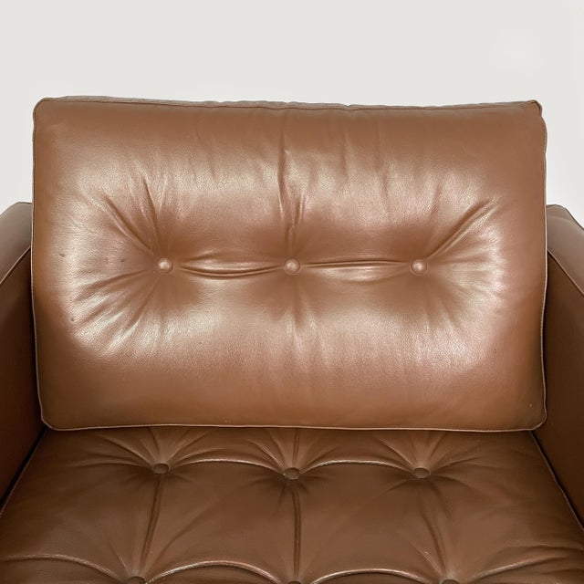 1970s American Leather Chairs by Florence Knoll for Knoll International, 1970s, Set of 2 For Sale - Image 5 of 18