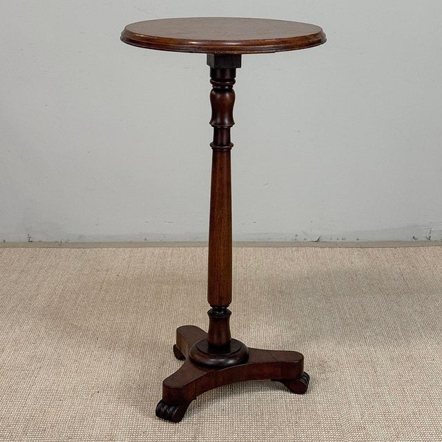 Wood Vintage English Mahogany Lamp Table ~ End Table For Sale - Image 7 of 16