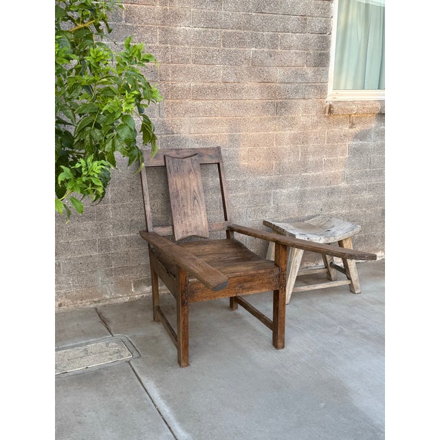 1900 - 1909 1900-1909 Plantation Chair – Timeless Style & Comfort For Sale - Image 5 of 5