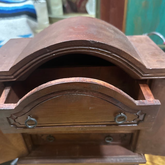 1970s Small Wooden Persian Jewelry Box Chest Style For Sale In Atlanta - Image 6 of 9