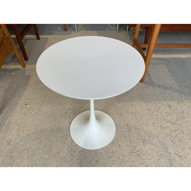 Space Age Tulip Side Table by Maurice Burke for Arkana, 1960s For Sale - Image 4 of 10