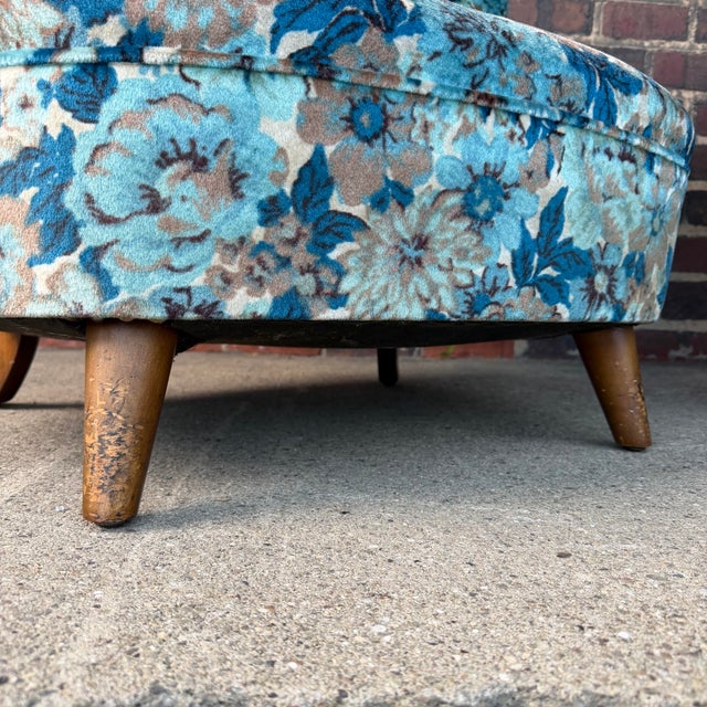 Gilbert Rohde Pair of Late 40s Floral Slipper Chairs in the Style of Gilbert Rhode For Sale - Image 4 of 9