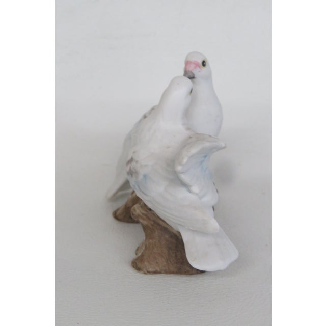 Lefton Lefton Porcelain Love Doves Perched on Tree Branch Model No 754 Figurine 4971b For Sale - Image 4 of 9
