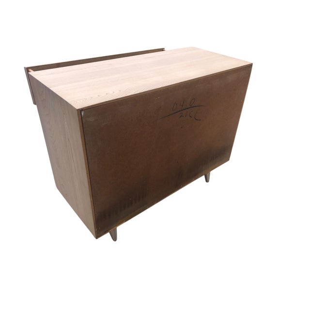 Mid-Century Modern Pair of Mid Century Chest of Drawers For Sale - Image 3 of 8