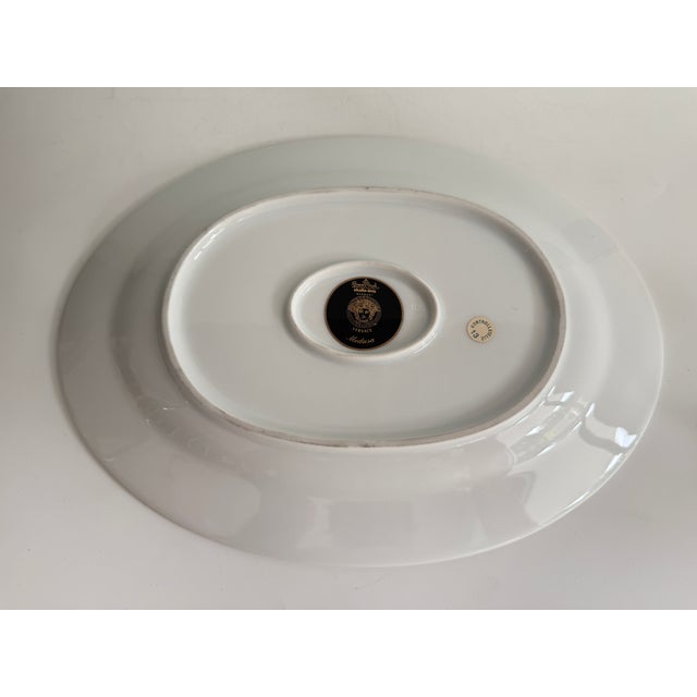 Small Medusa Platter by Versace for Rosenthal, 1990s For Sale - Image 6 of 10